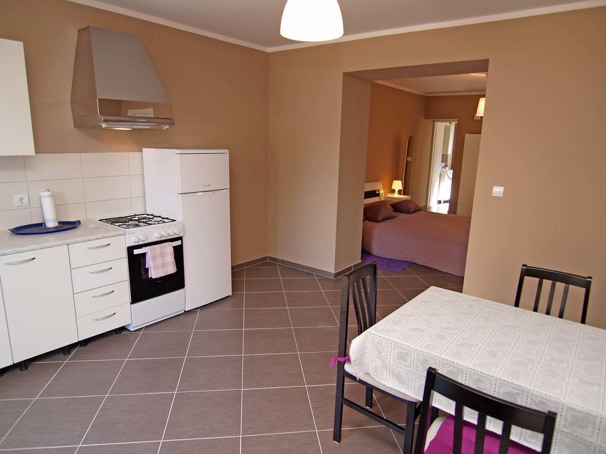 Ferienwohnung Federica A2+1 Veli Lošinj Exterior foto